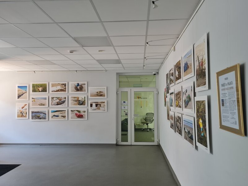 Eco Exhibition (on tour): “Raise it or Leave it: Nobody’s Rubbish in Nature” by Dr. Alisa Palavenis at the Marijampolė Petro Kriaučiūno Public Library